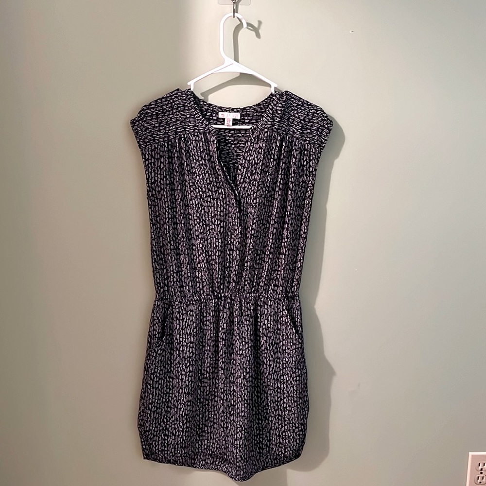 Lila Rose size small/p pocket dress